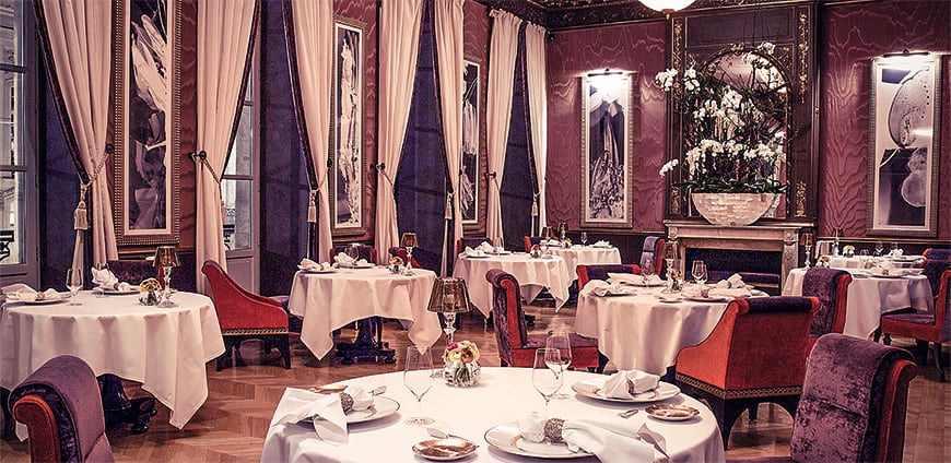 RP218-Hangar7-slider-5