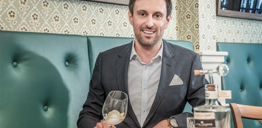 RP221_little_london_slider1