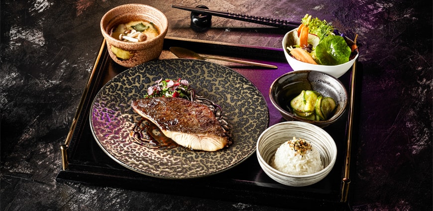 RP221_stkp_nikkei_nine_slider7