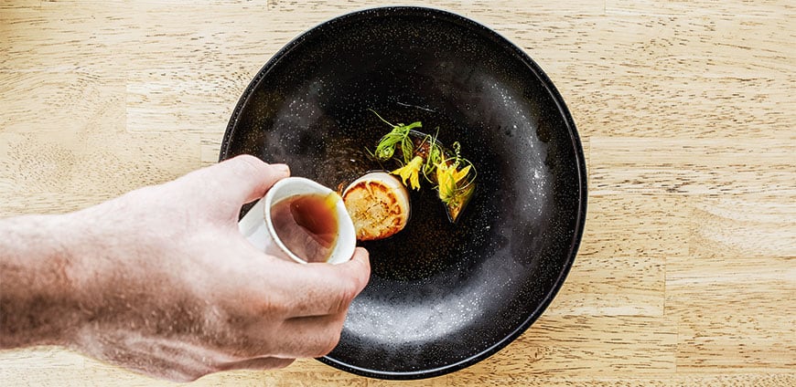 rp201-coverstory-03-slider