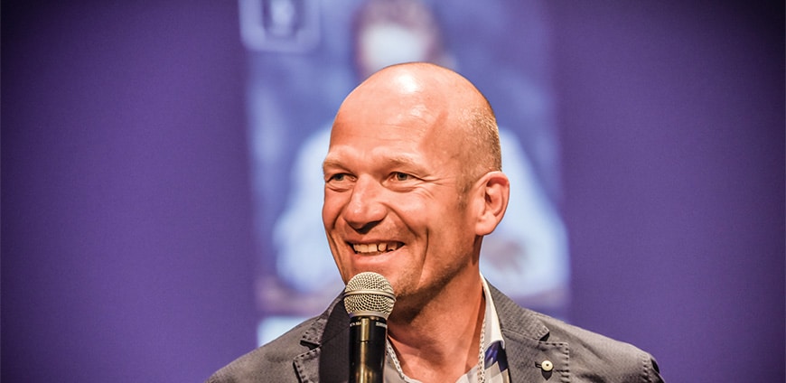 rp207-50-best-04-slider