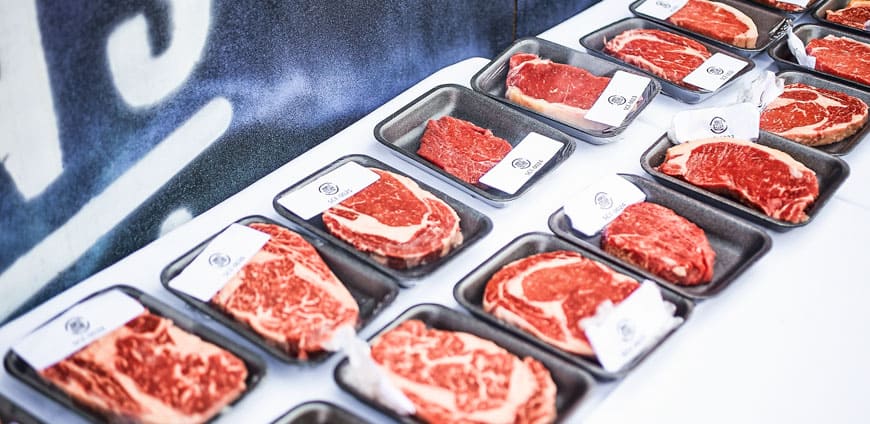 rp209-worldsbeststeak-slider2