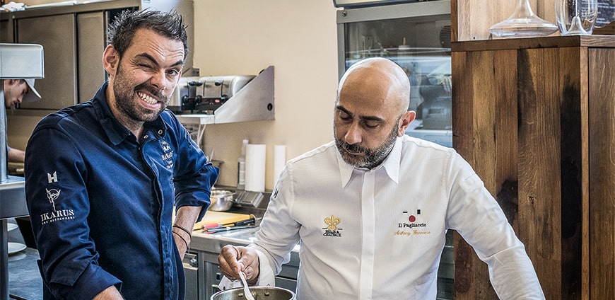 rp238_hangar-7_slider6