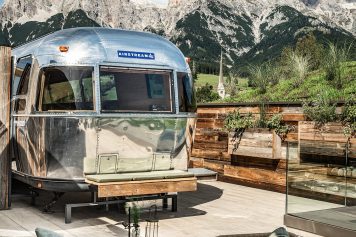 Sepp Schwaiger, Hotel Eder, Hotel Sepp