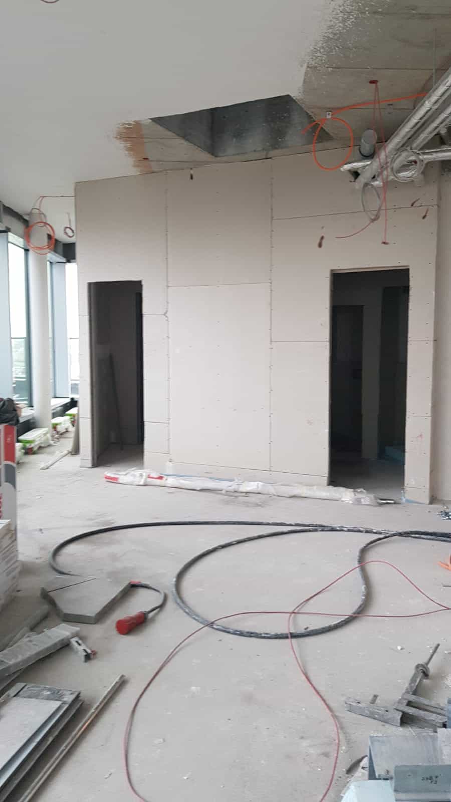 b9ed08fe-0604-41be-acf1-3e1a9b06629a