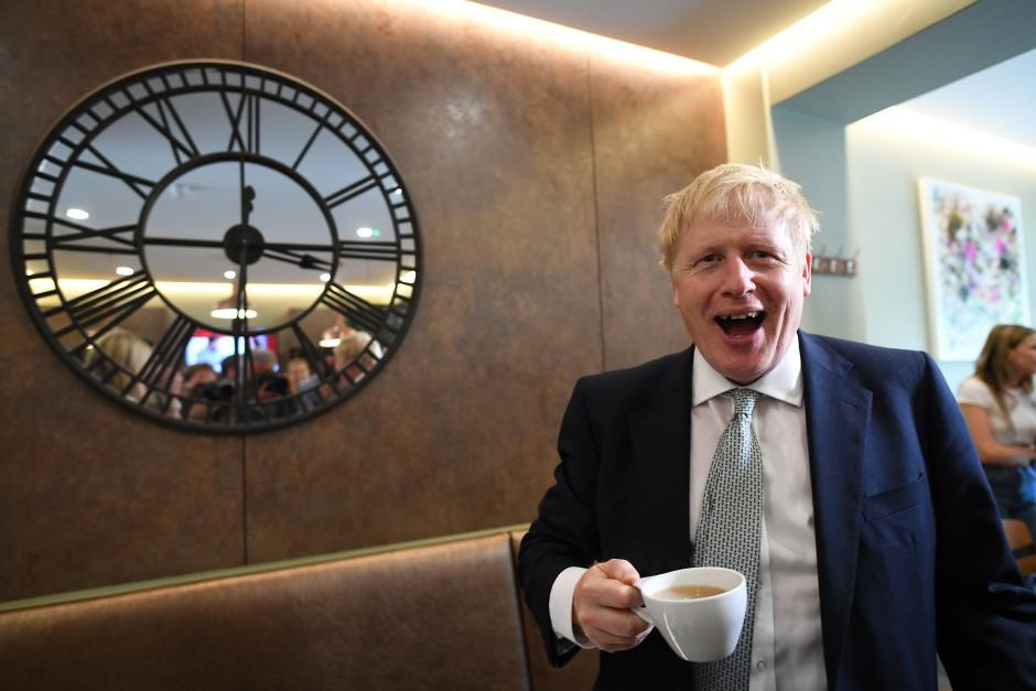 boris-johnson-cafe-kaffee