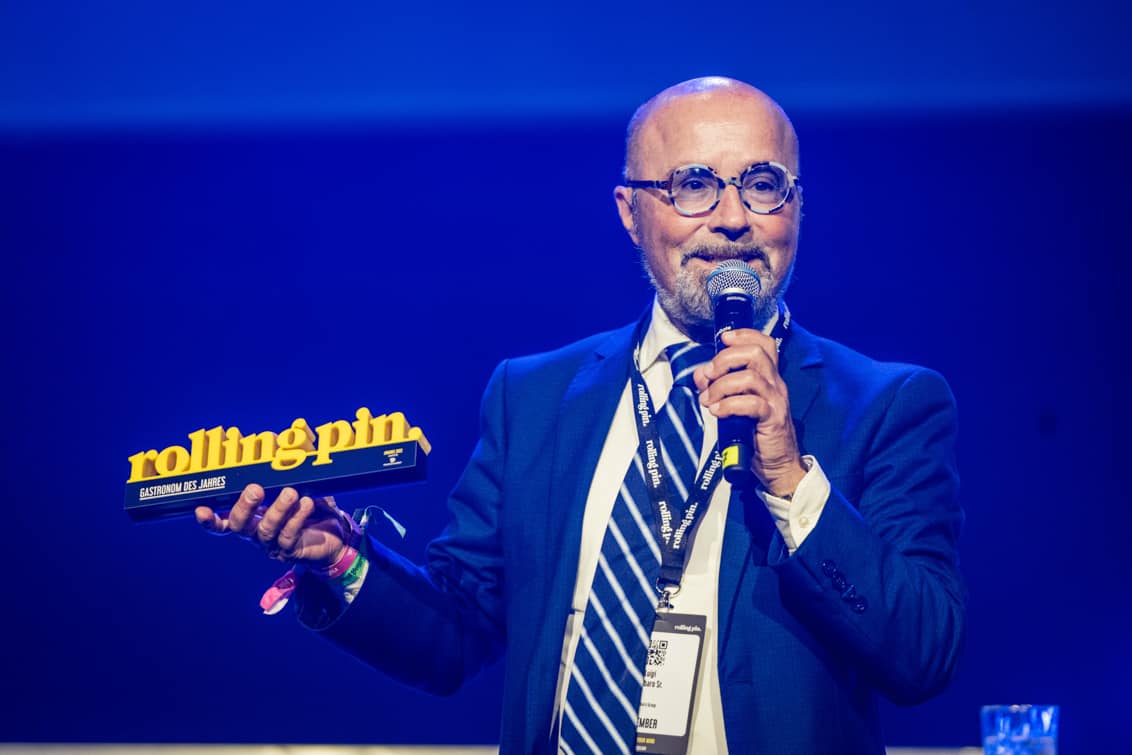 rp266-rpa-100bestchefs-41