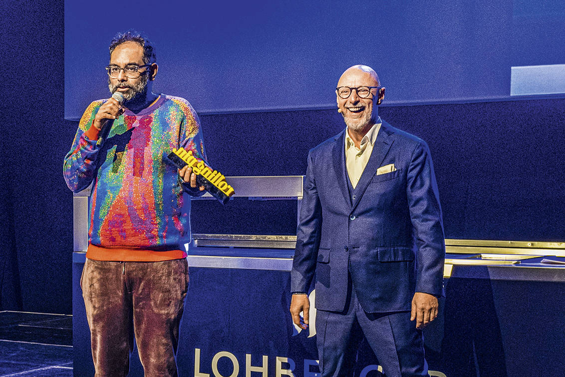 ROLLING PIN.CONVENTION