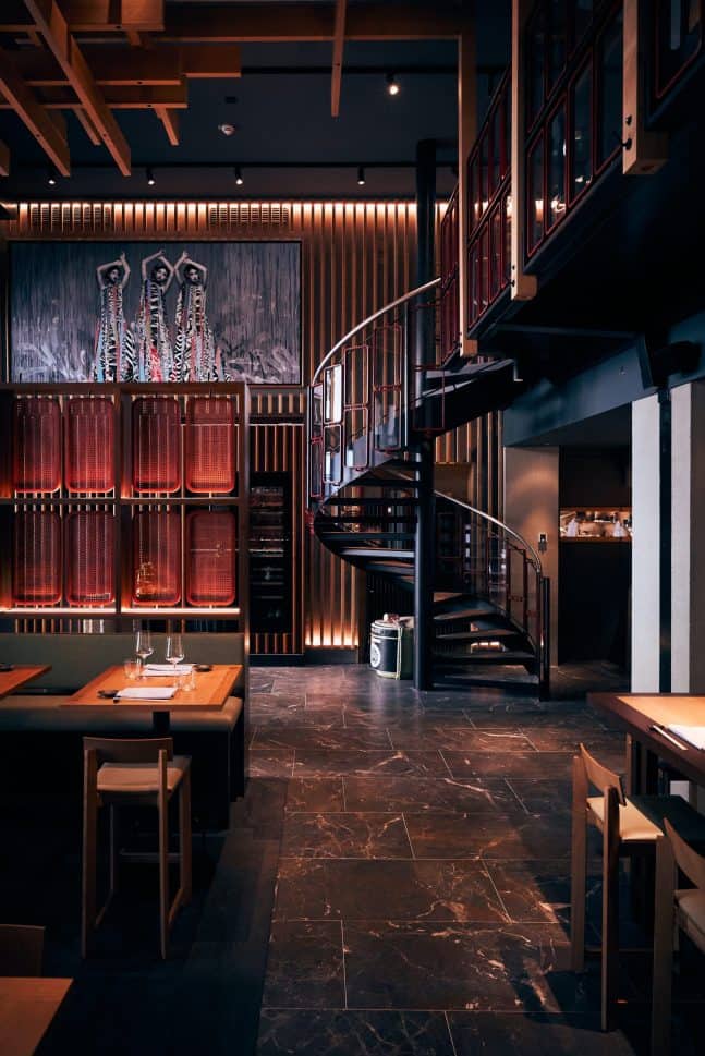 GO-by-Steffen-Henssler-Frankfurt-Restaurant-02-scaled-e1662043758459