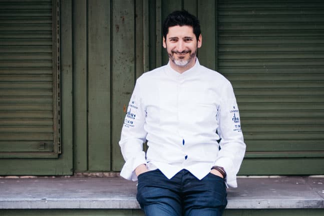 01_TIAN_Bistro_am_Berg_Zuers_Paul_Ivic_c_Ingo_Pertramer-1