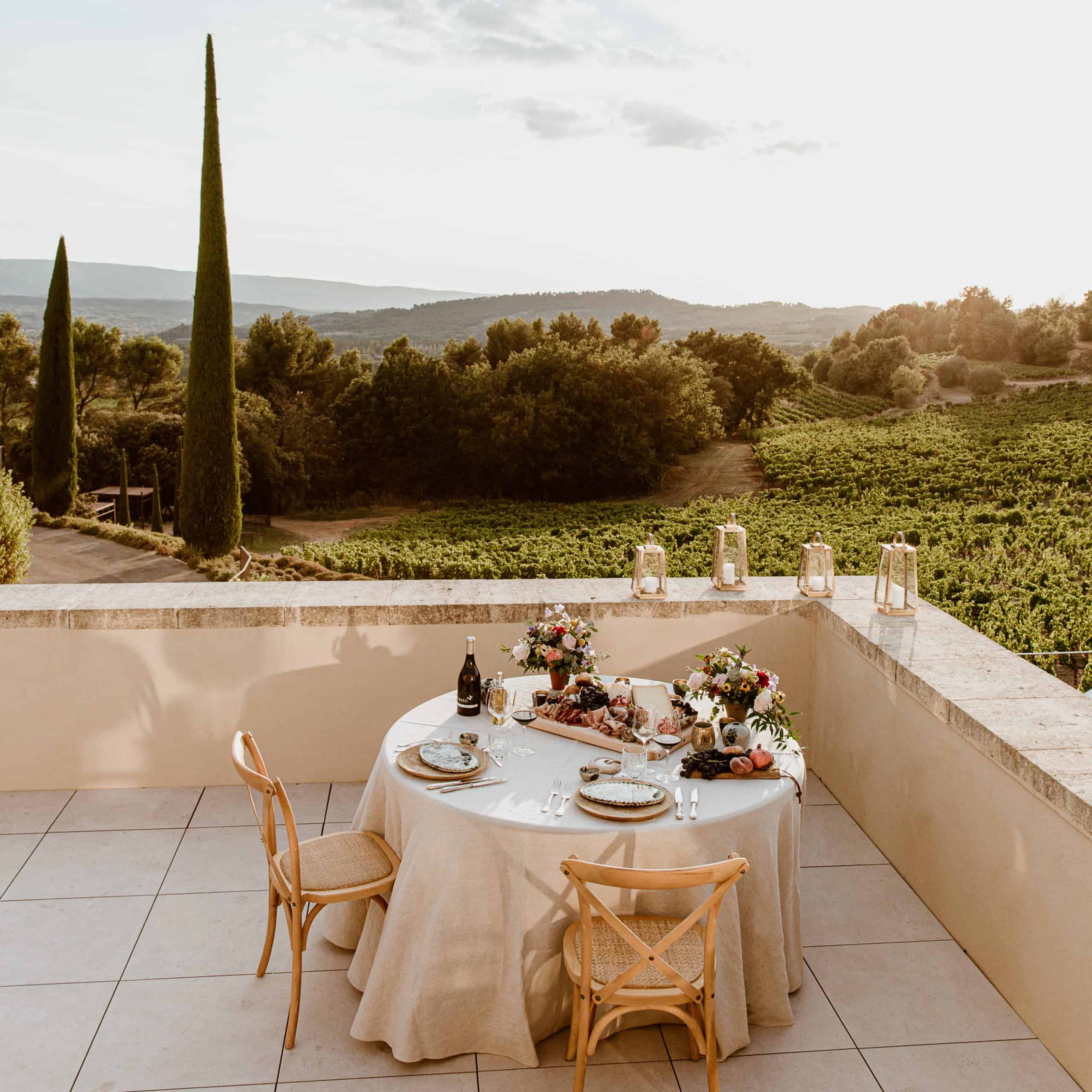 Salon-Papillon-Terrasse-scaled
