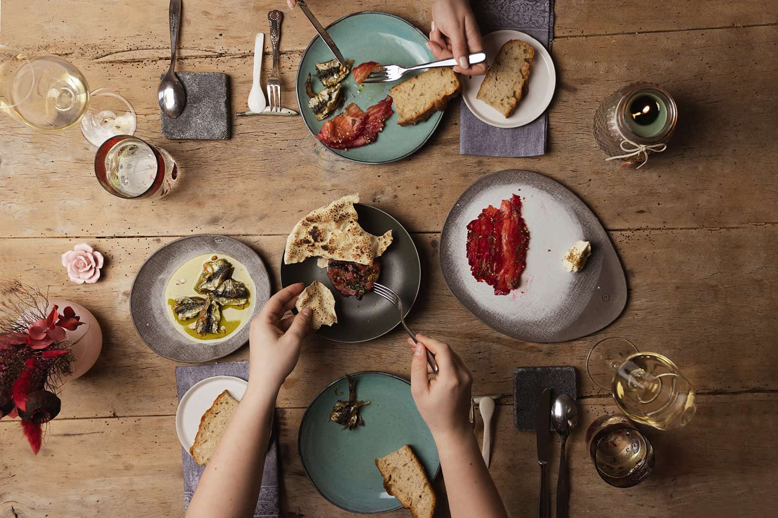 achromaticphotography-1_Am_Pfarrhof_Speisen