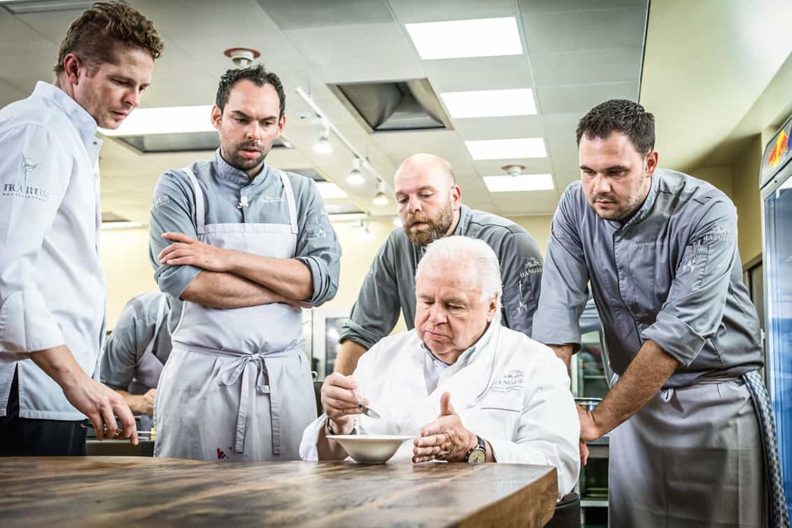 rp276-spst-hangar7-13