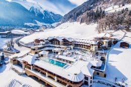 rp279-tait-christine-stock-2-260x173