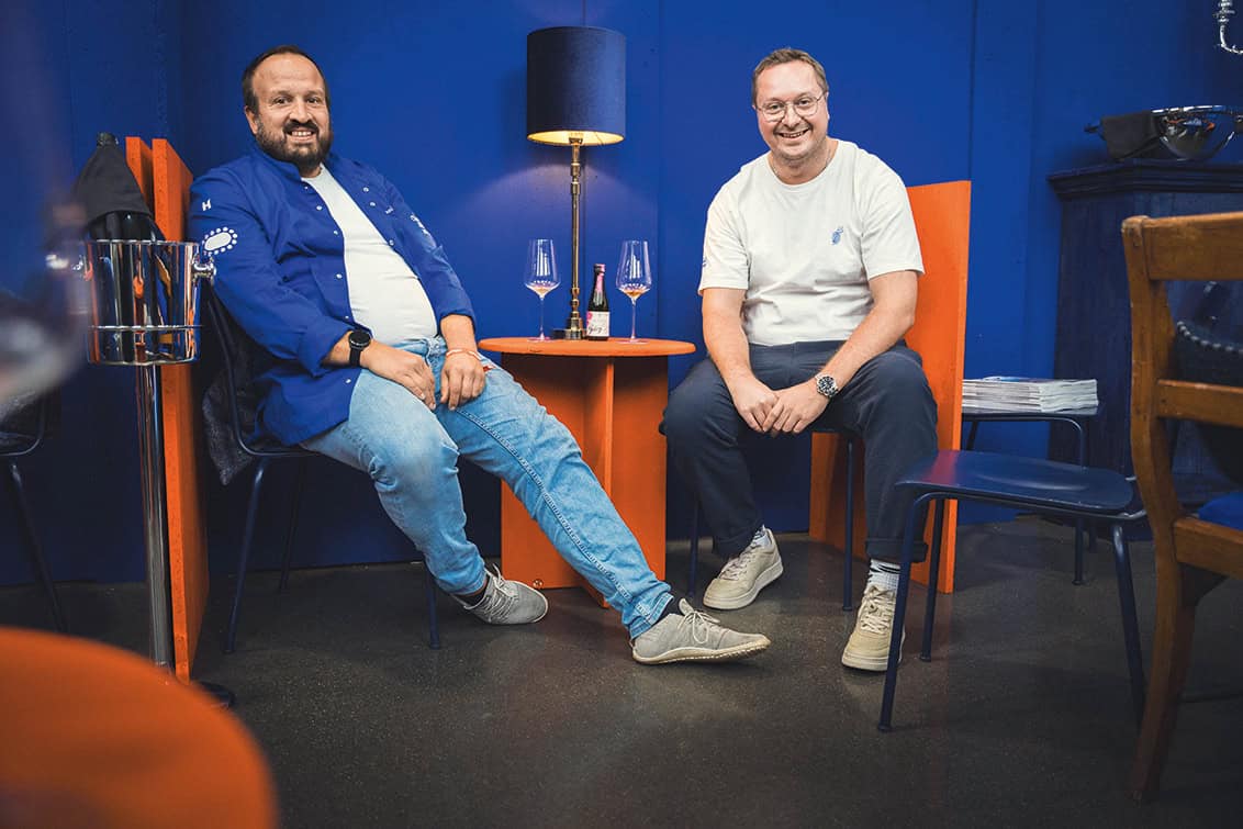 rp287-pr-freakstotable-10