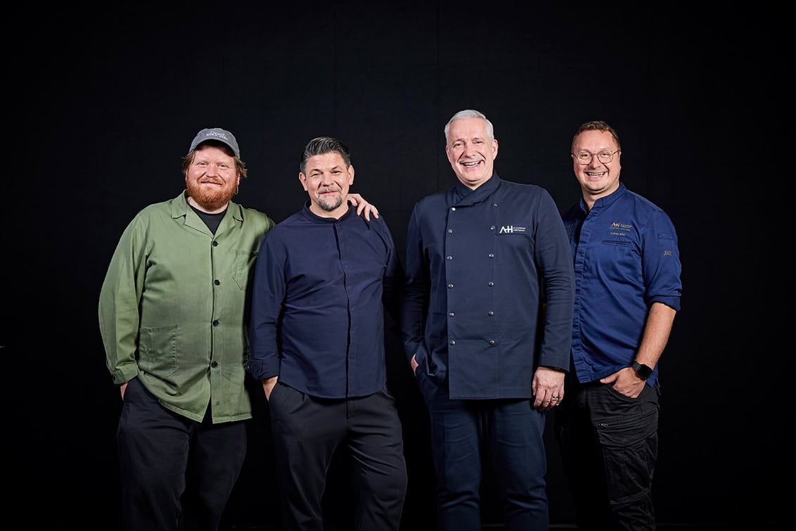 rp293-spst-hangar7-15