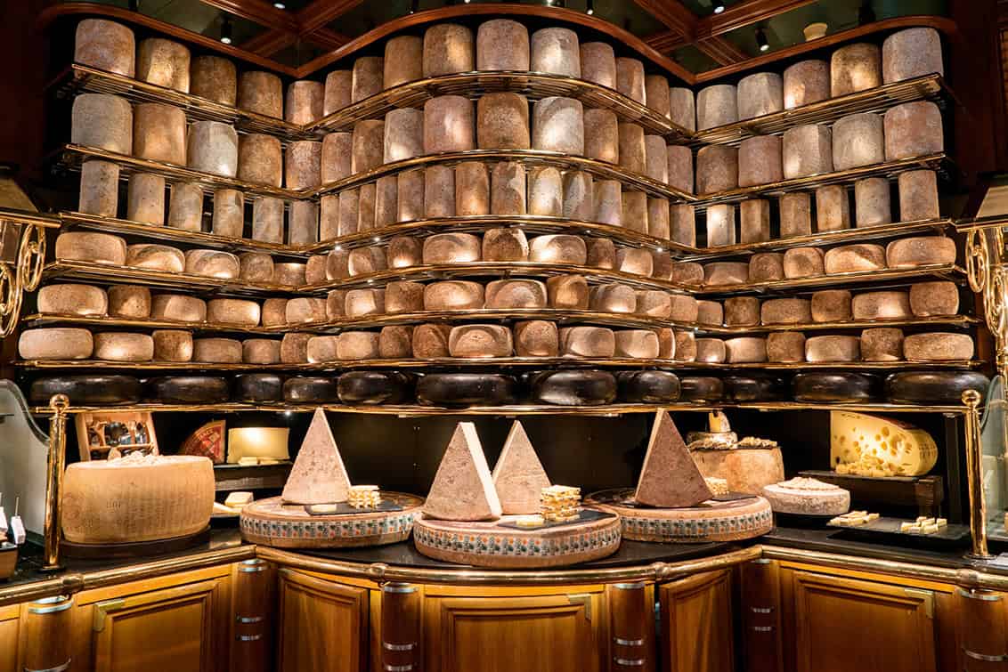 rp293-spst-special-les-grands-buffet-3