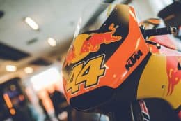 2019-05-11-KTM-Motohall-1084-260x173
